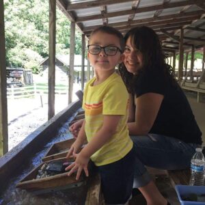 gem mining, Gem Mountain, NC