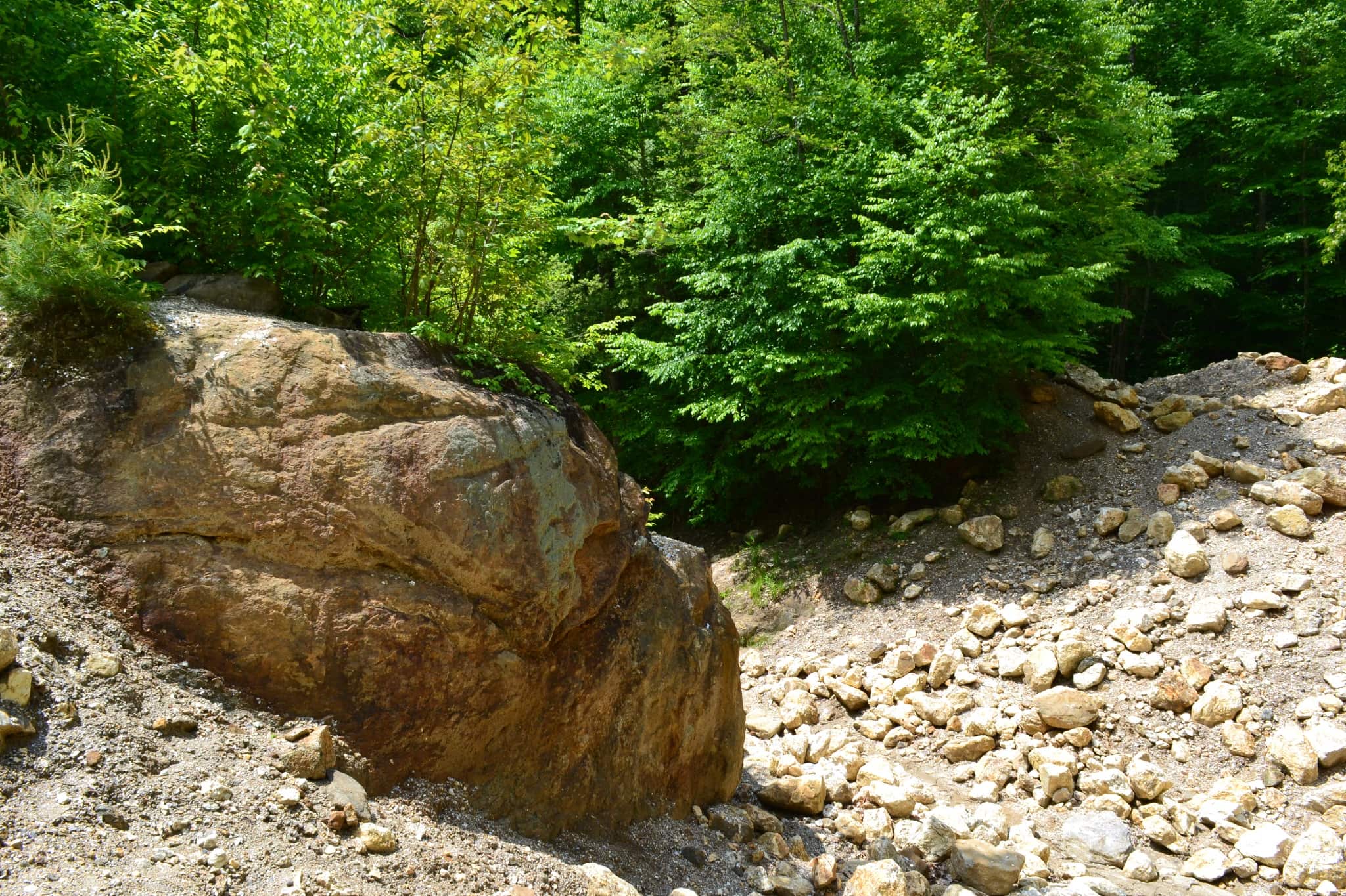 Mine Trips Gemstone Mining Flume Mining Gem Mountain