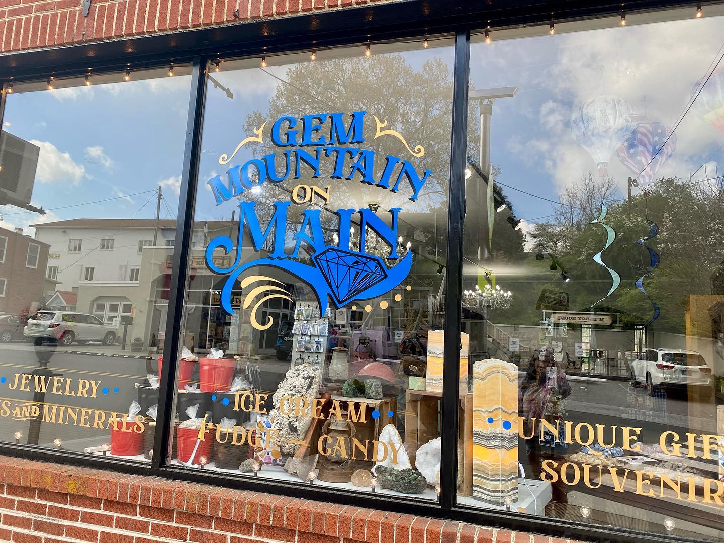 Gemstone Mining Flume Mining Jewelry Making NC Gem Mountain